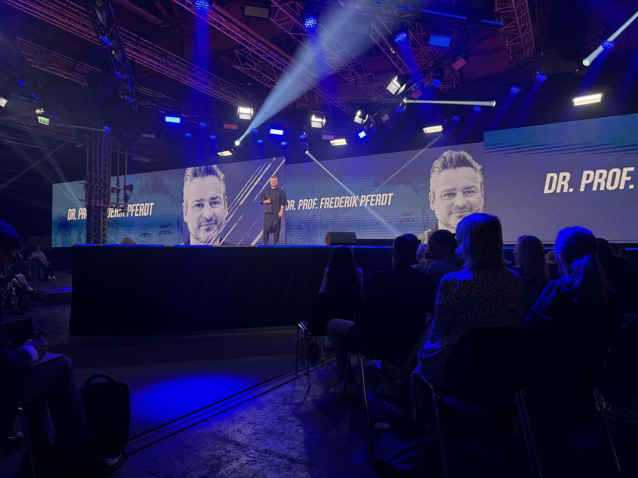 Dr. Frederik G. Pferdt